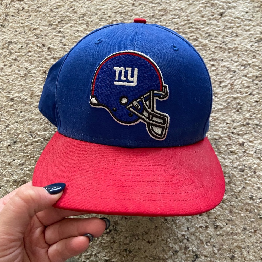 Mens NYG SnapBack - like new
